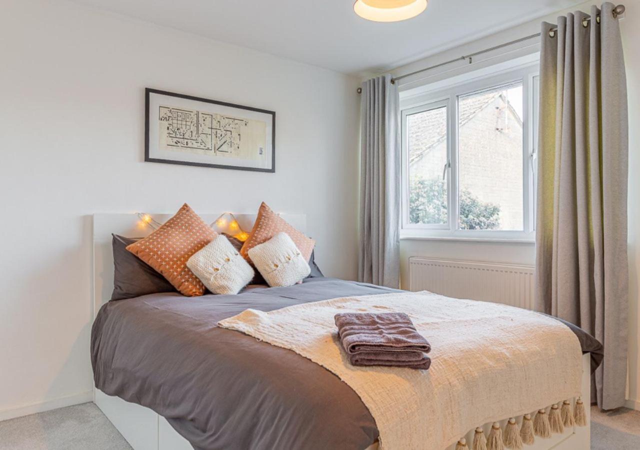 Modern 2 Bd W/ Garden In The Heart Of Tetbury! Villa Exterior foto